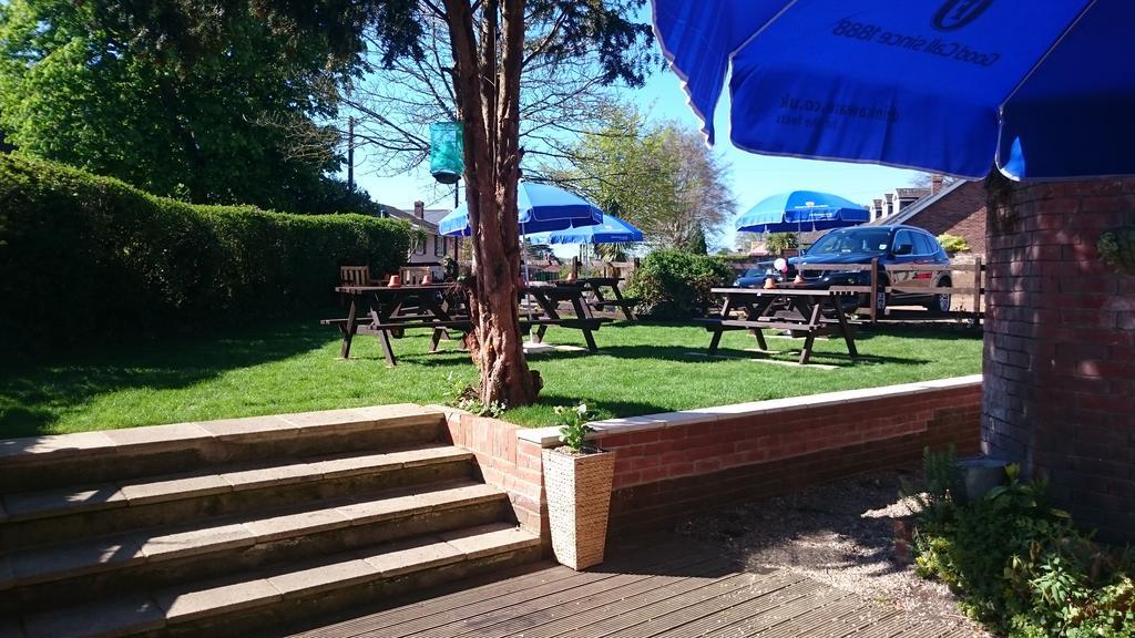 Waverley Inn Newport  Exterior foto